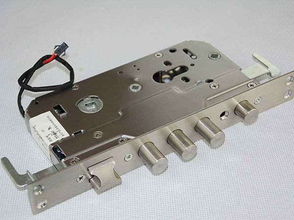 鲅鱼圈24小时上门开锁公司